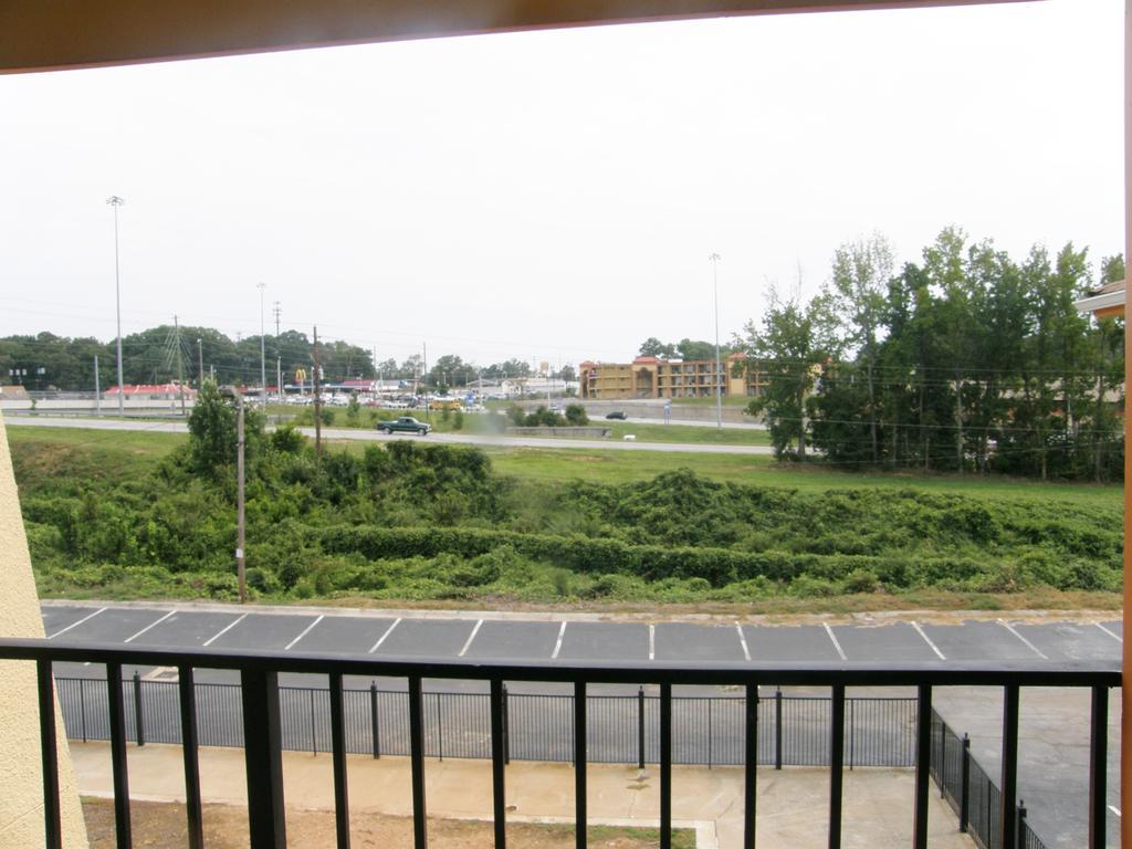 Economy Inn - Wesley Chapel Decatur Exterior foto